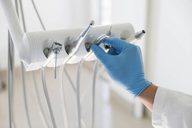 Professional Emergency Dentist technician working in Friona, TX